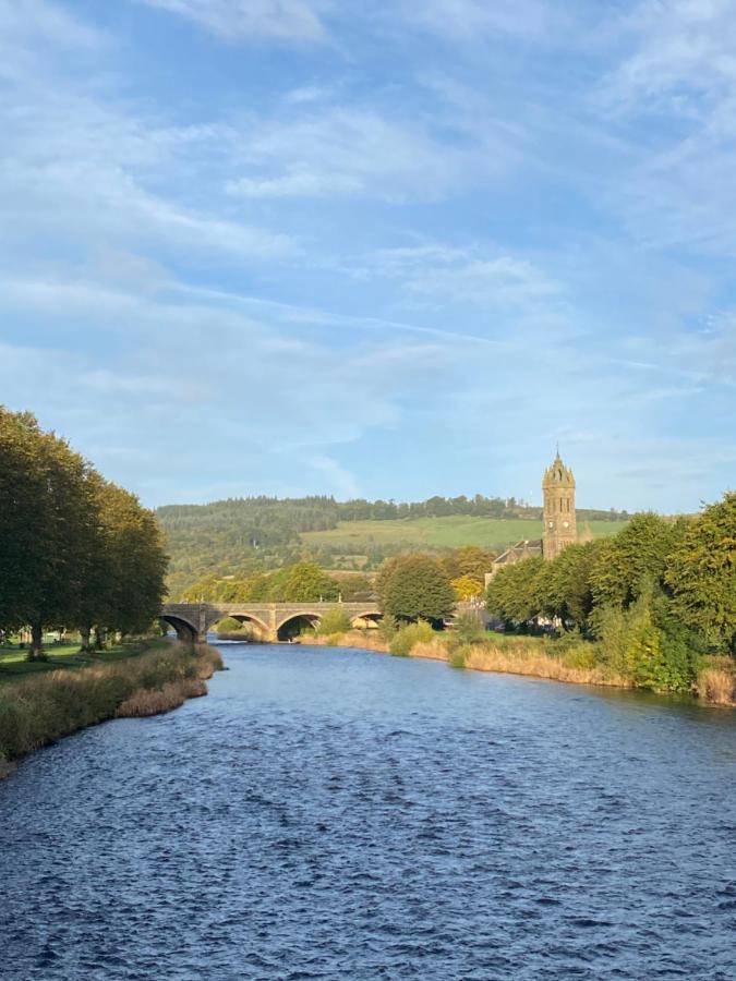 Tweed Green Holiday Let Peebles Exterior photo